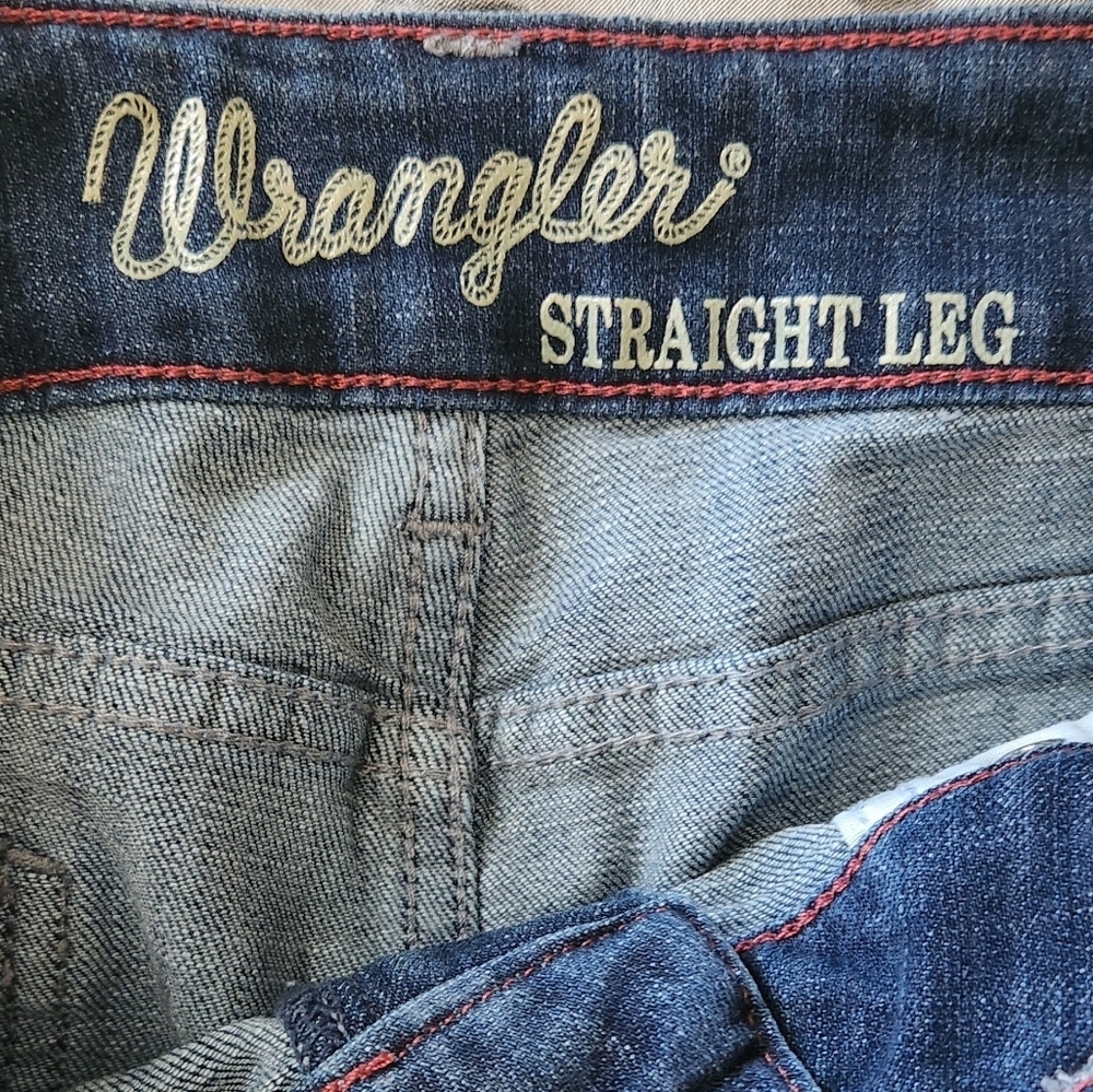 Wrangler Women's Dark Blue Straight Leg Jeans - Picture 3 of 5